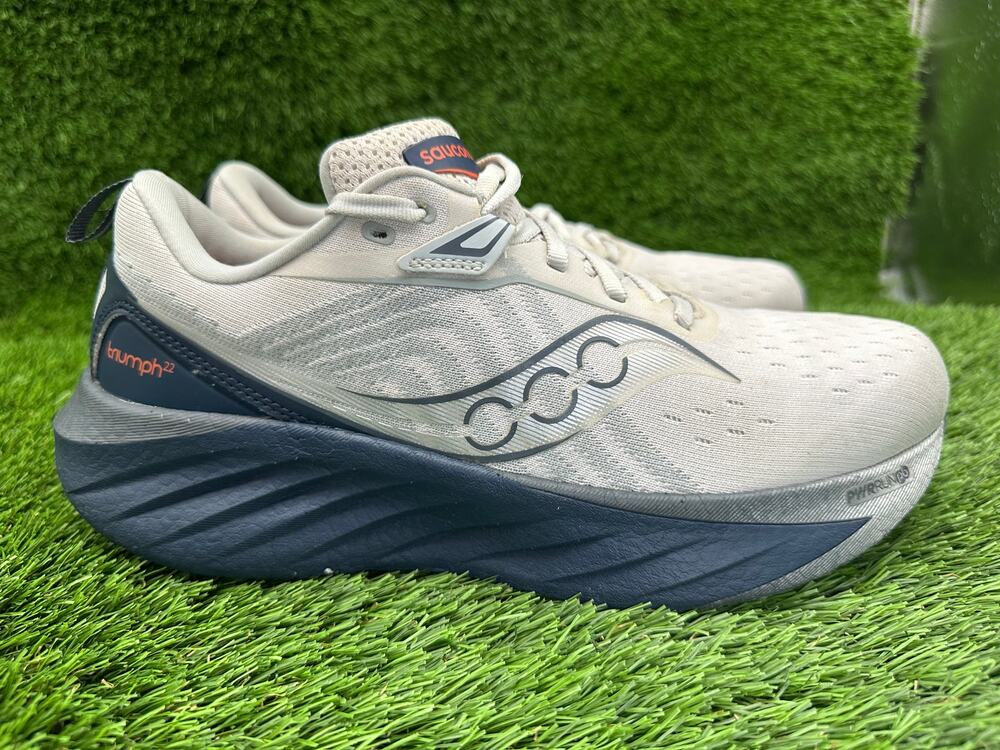 Saucony Triumph 22 S20964-218 Athletic Sneaker Men's 8 Gray Mesh Training Sports